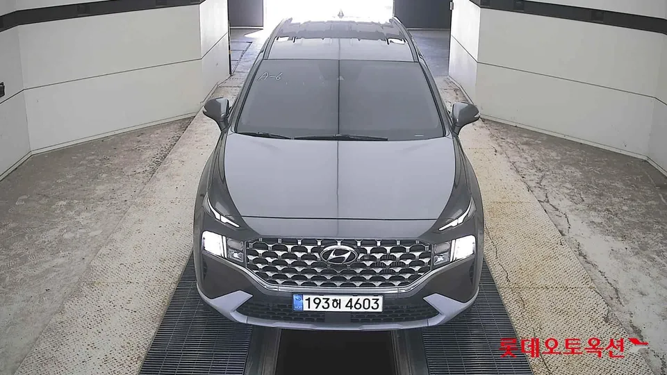 2022 Hyundai Santa Fe, VIN KMHS281HGNU438231