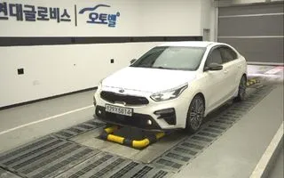 2020 Kia K3, VIN KNAF6417GLA061471