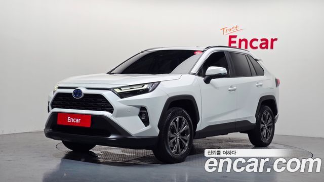 2024 Toyota RAV4, VIN JTMX2RFV6RD531032