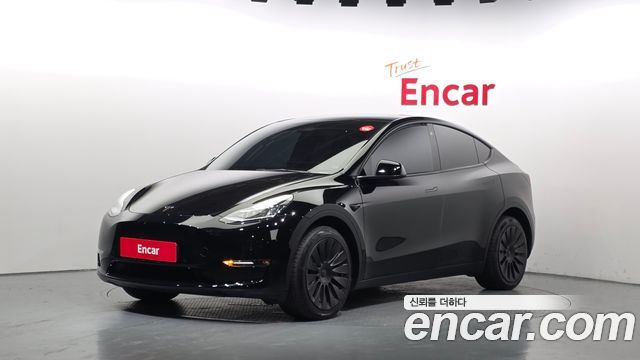 2022 Tesla Model Y, VIN 7SAYGDEE0NF495645