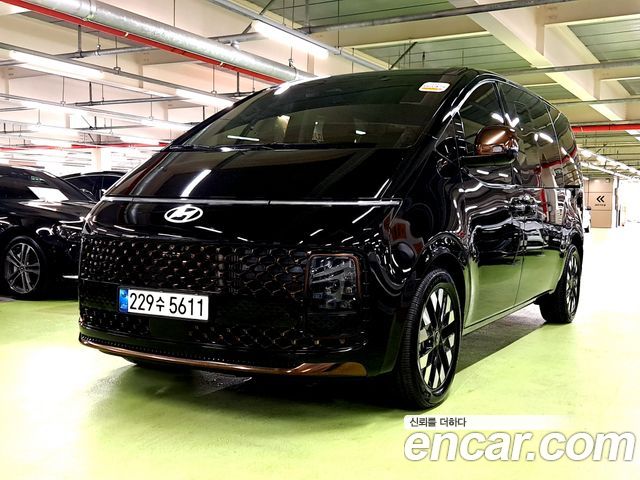 2025 Hyundai Staria, VIN KMHYD81ABSU006683