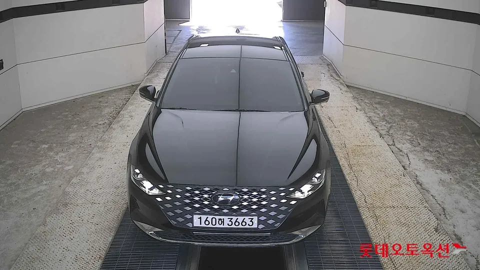 2022 Hyundai Grandeur, VIN KMHF1413BNA127419