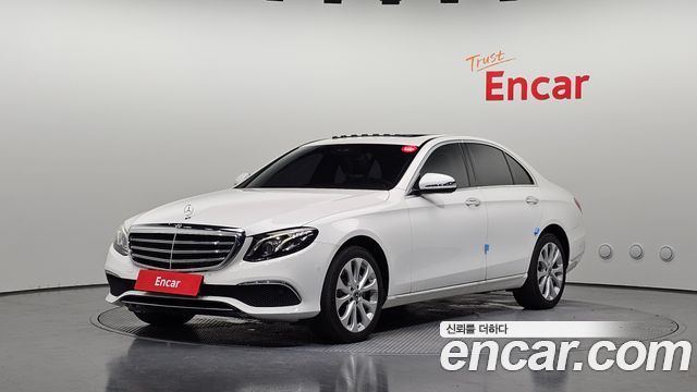 2020 Mercedes-Benz E-Class, VIN WDDZF0FB4LA752772