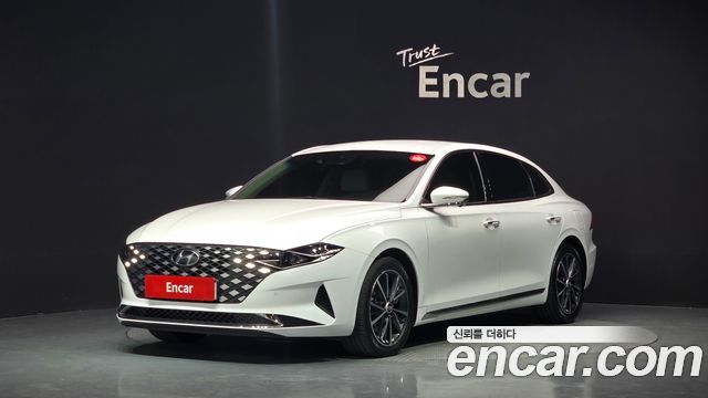 2022 Hyundai Grandeur, VIN KMHF141DBNA496967