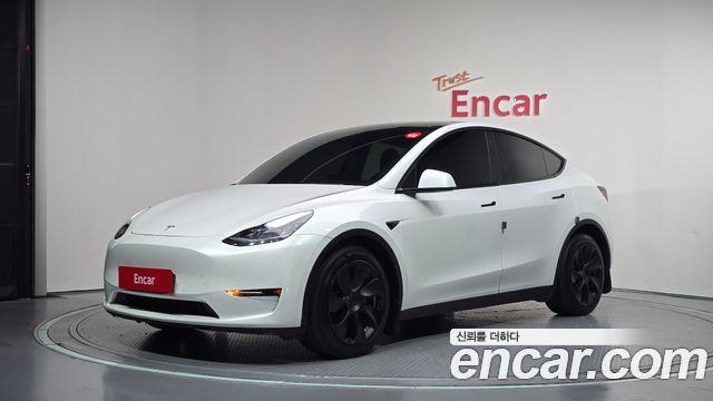 2021 Tesla Model Y, VIN 5YJYGDEE1MF226095