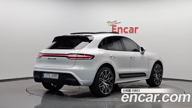 2023 Porsche Macan, VIN WP1AF295XPLB55529
