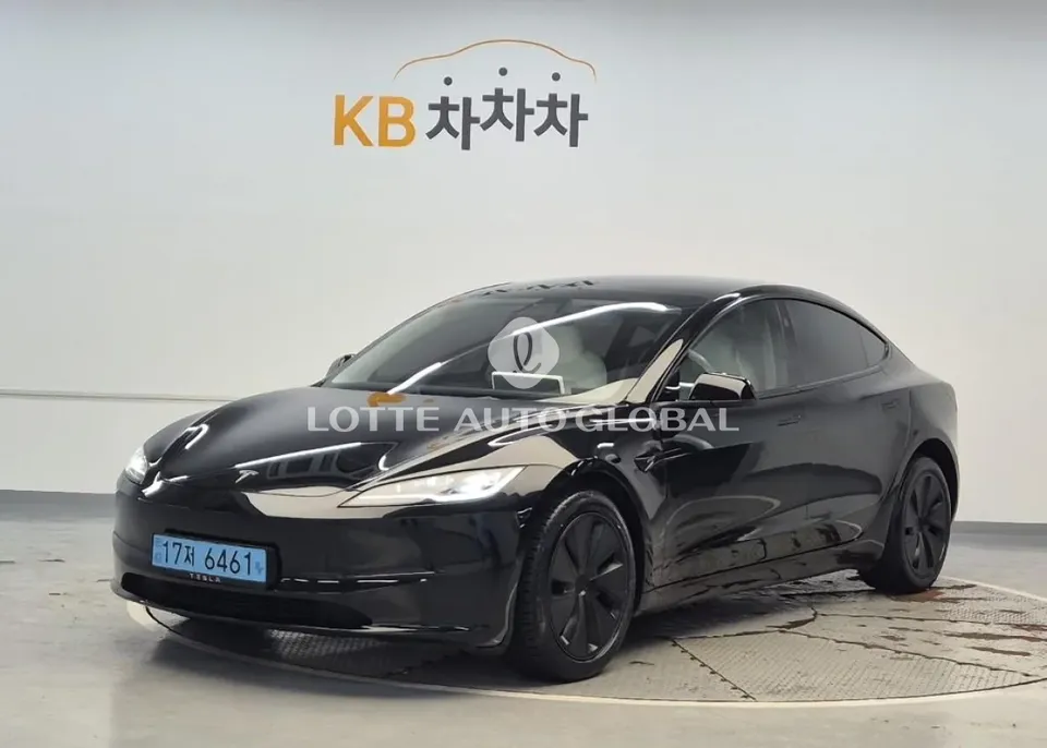 2024 Tesla Model 3, VIN LRW3E7EK3RC250939