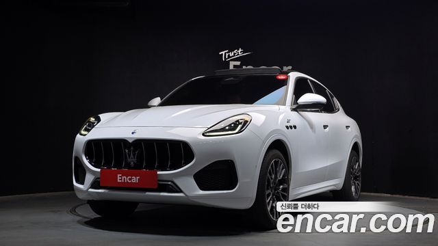 2023 Maserati Grecale, VIN ZN6AW82G8P7425509