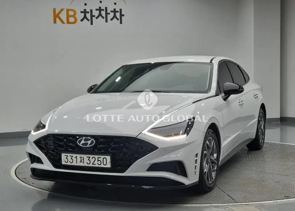 2022 Hyundai Sonata, VIN KMHL141EBNA177147