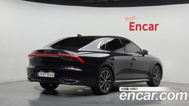 2022 Hyundai Grandeur, VIN KMHF141DBNA459448