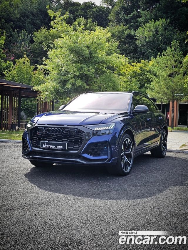 2021 Audi RSQ8, VIN WUZAAAF15MD030274