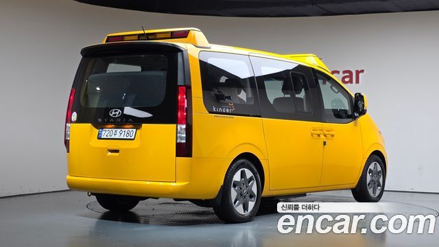 2025 Hyundai Staria, VIN KMJYB373BSU217694