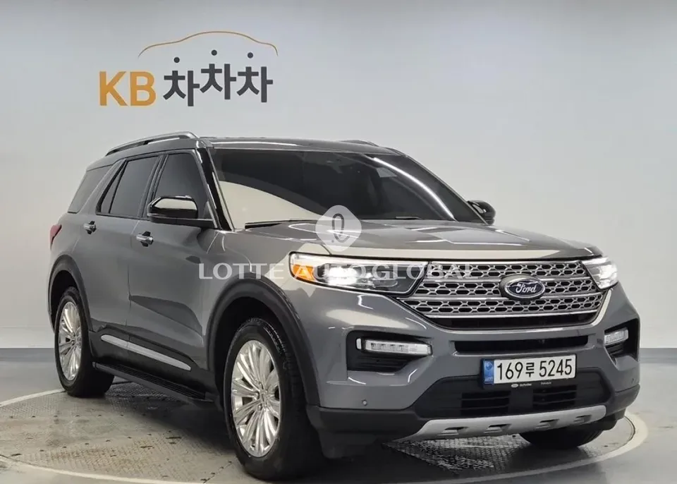 2021 Ford Explorer, VIN 1FMSK8FH4MGC25478