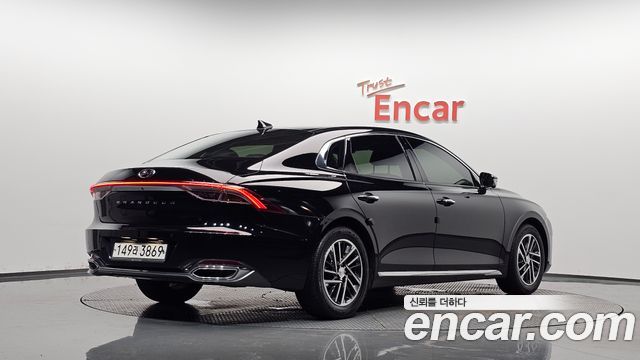 2020 Hyundai Grandeur, VIN KMHF141DBLA382703