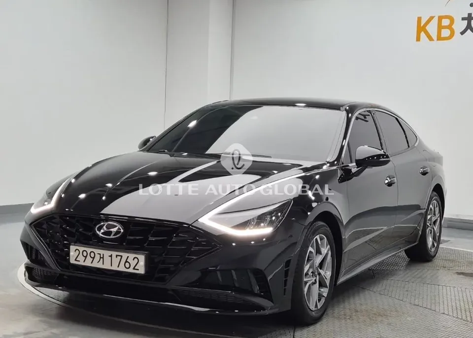 2020 Hyundai Sonata, VIN KMHL6412BLA100819