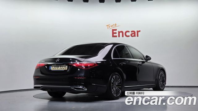 2022 Mercedes-Benz S-Class, VIN W1K6F3AB6NA132343