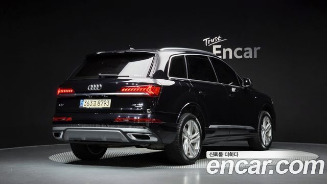 2021 Audi Q7, VIN WAUZZZ4M6MD002281