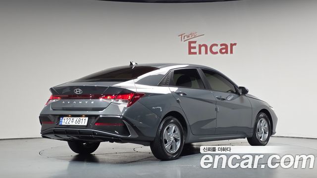 2024 Hyundai Avante, VIN KMHLM41EERU665316