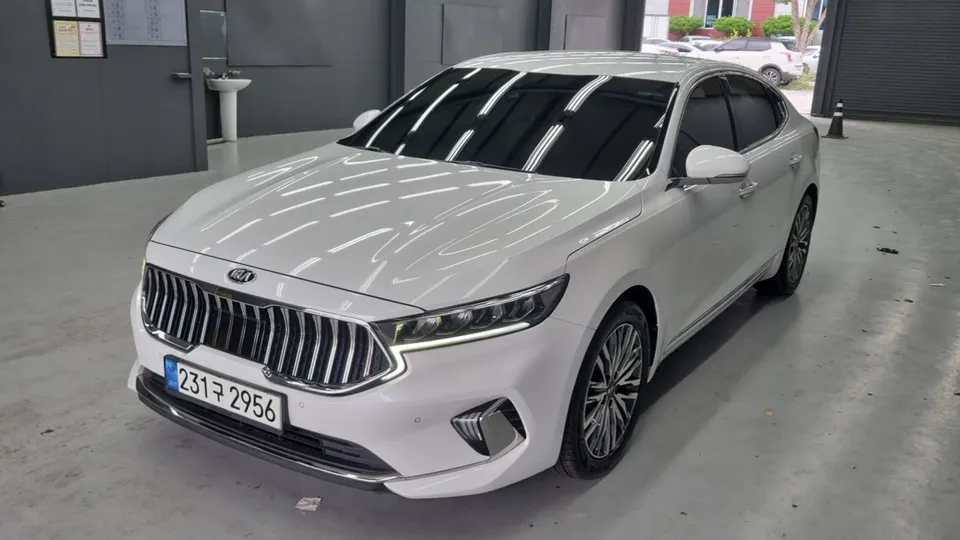 2021 Kia K7, VIN KNALC41BBMA241357