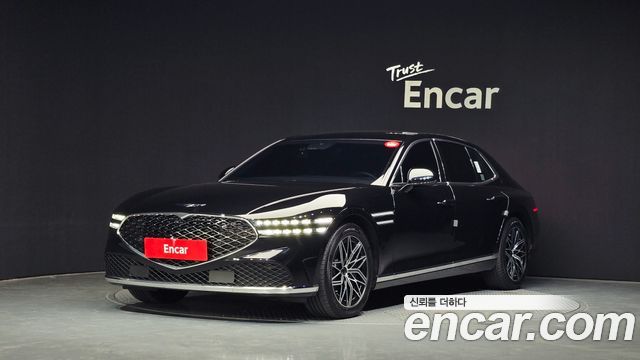 2022 Genesis G90, VIN KMTFA41DDNU002710