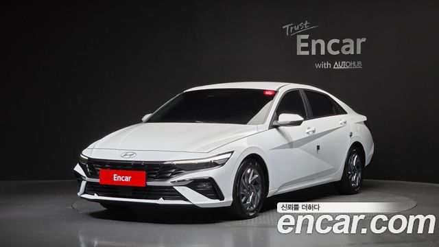 2024 Hyundai Avante, VIN KMHLN41EERU671945