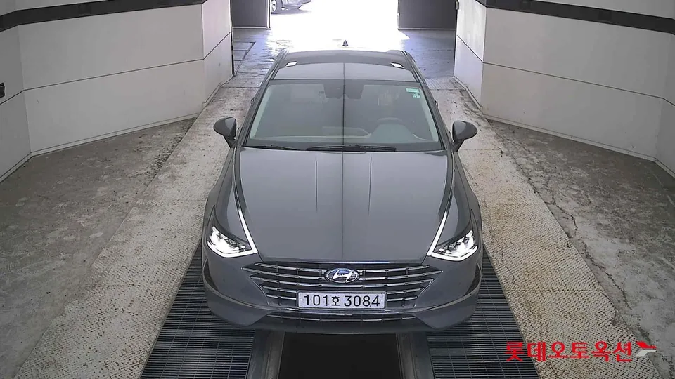 2020 Hyundai Sonata, VIN KMHL341JBLA008985