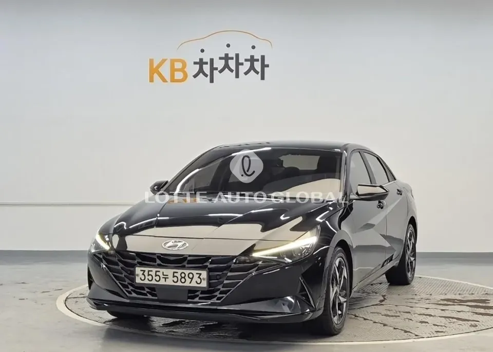 2021 Hyundai Avante, VIN KMHLR41EEMU021348