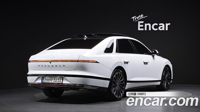 2025 Hyundai Grandeur, VIN KMHN3411BSA089597