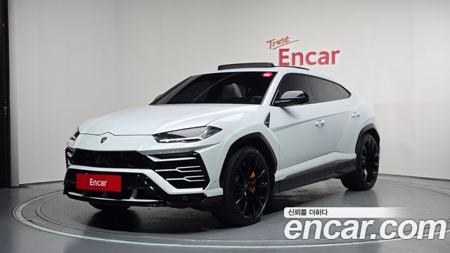 2020 Lamborghini Urus, VIN ZPBEA1ZL3LLA09132