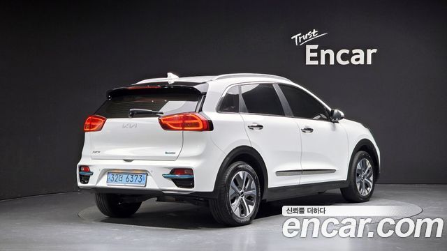 2022 Kia Niro, VIN KNACB81GFNA103643