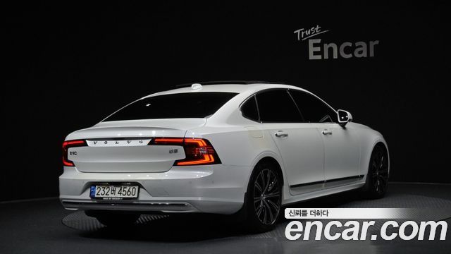 2021 Volvo S90, VIN LVYPTL12DMP211720