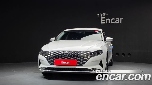 2022 Hyundai Grandeur, VIN KMHF141DBNA484774