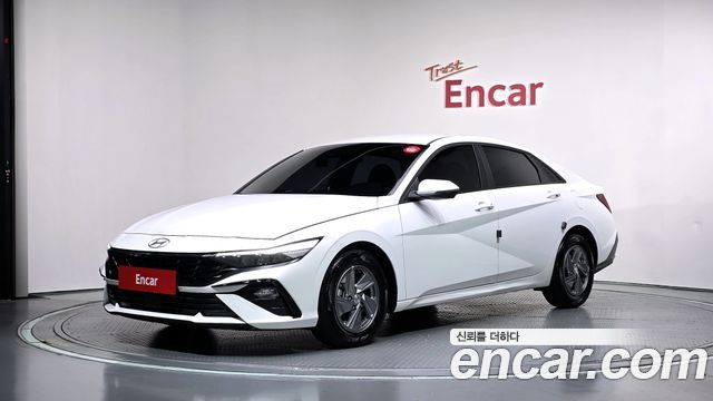 2026 Hyundai Avante, VIN KMHLM41EETU039473