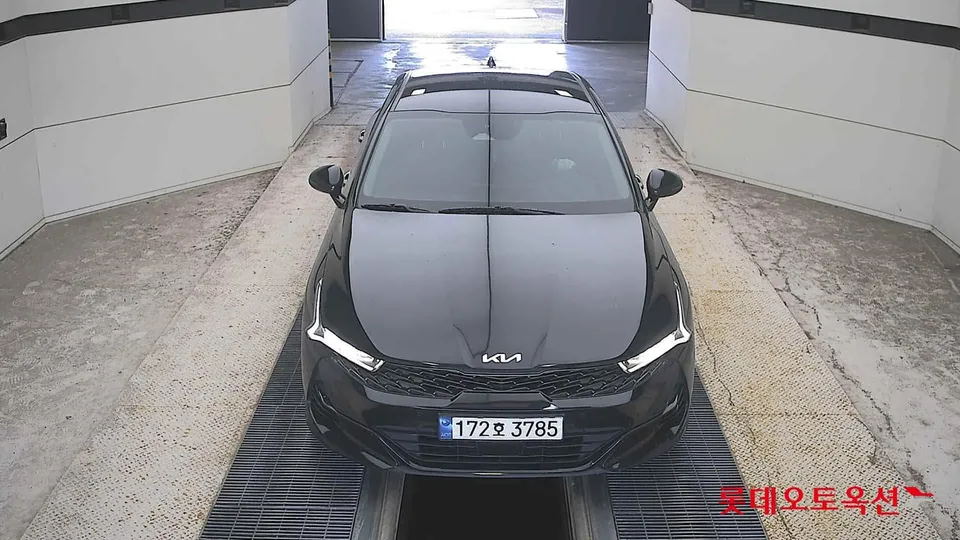 2023 Kia K5, VIN KNAG241ABPA202380