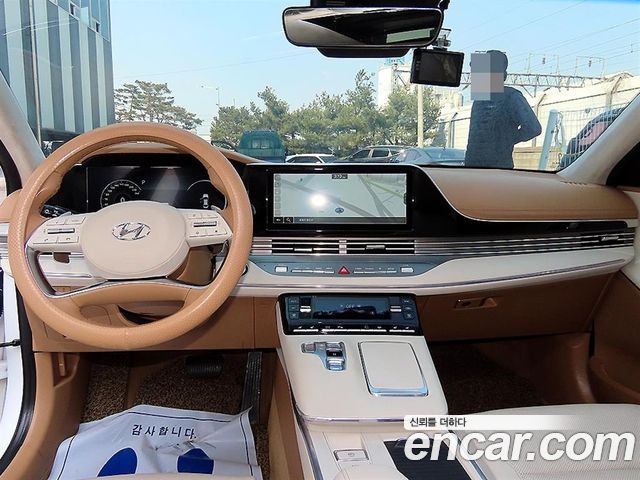 2020 Hyundai Grandeur, VIN KMHF241DBLA333663