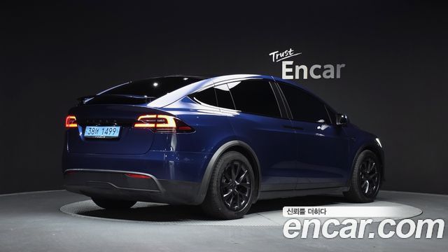 2023 Tesla Model X, VIN 7SAXCDE50PF397385