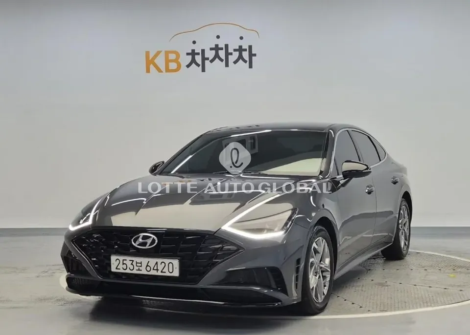 2022 Hyundai Sonata, VIN KMHL141EBNA156565