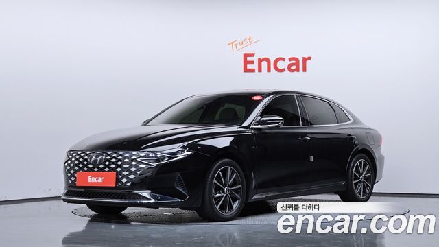 2022 Hyundai Grandeur, VIN KMHF141DBNA496190