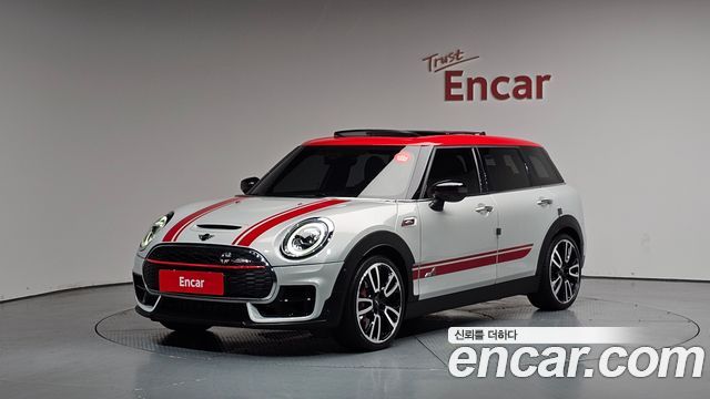 2021 Mini Clubman, VIN WMWJZ9100M2P42080