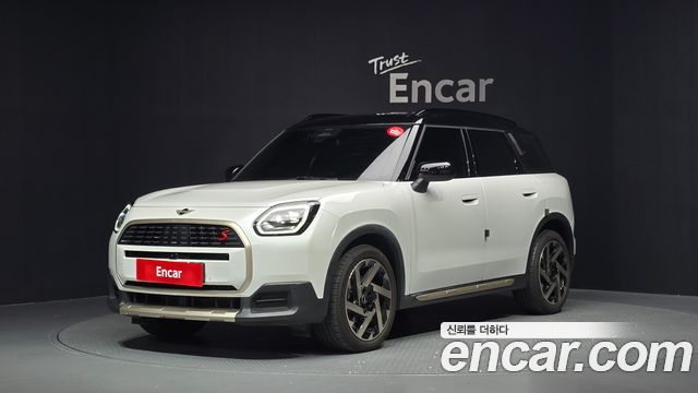 2024 Mini Countryman, VIN WMW21GA0XR7P86677