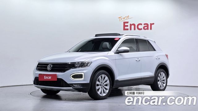 2021 Volkswagen T-Roc, VIN WVGZZZA1ZMV035854