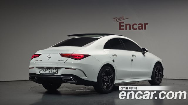 2020 Mercedes-Benz CLA-Class, VIN W1K5J4HB1LN121729