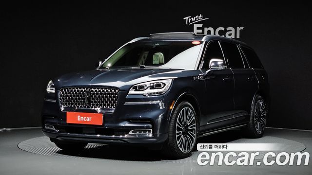 2020 Lincoln Aviator, VIN 5LM5J9XC5LGL33628
