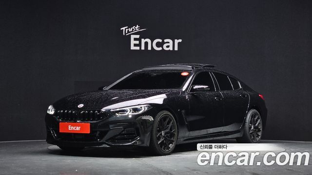 2024 BMW 8-Series, VIN WBAGV8102RCS14221