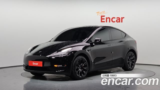 2022 Tesla Model Y, VIN 7SAYGDEE5NF494670