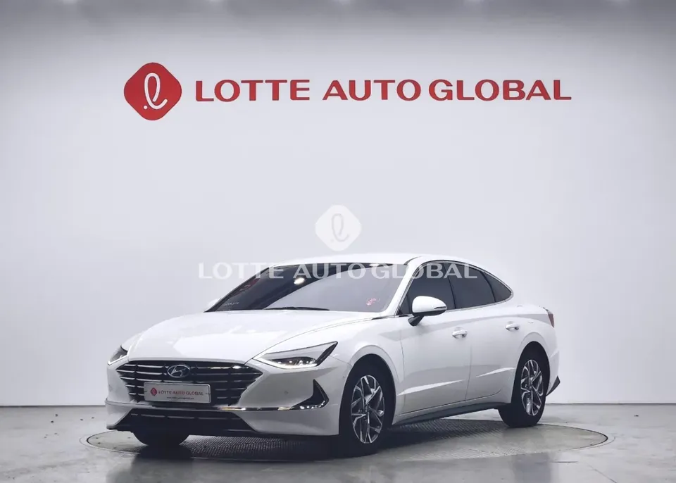 2021 Hyundai Sonata, VIN KMHL141EBMA152287