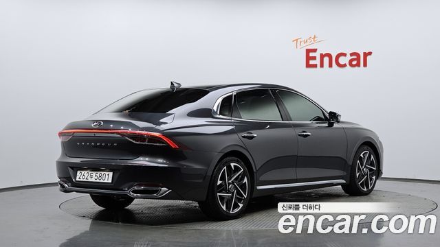 2021 Hyundai Grandeur, VIN KMHF241DBMA435714