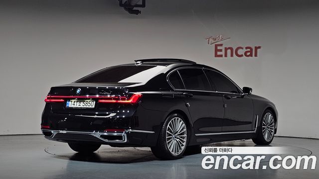 2022 BMW 7-Series, VIN WBA7T4101NCJ96142