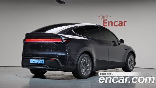 2026 Tesla Model Y, VIN LRWYGCEK3TC866284