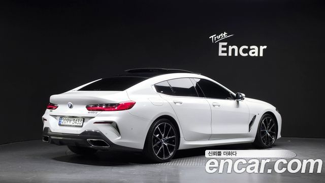 2021 BMW 8-Series, VIN WBAGW0103MCH03270